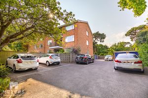 Photo 1- click for photo gallery